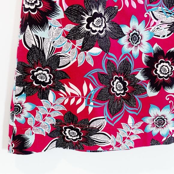 💗 3/$10 💗 Talbots Floral Print Pencil Skirt Pink Black Size 16 EUC - Picture 10 of 10